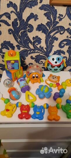Игрушки для малыша