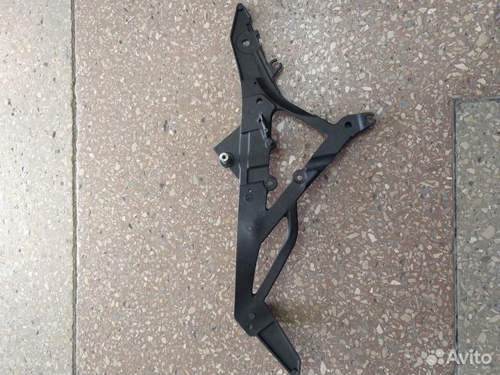 Часть рамы kawasaki ER-6