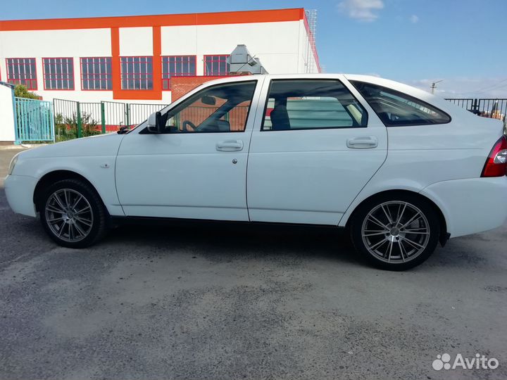 LADA Priora 1.6 МТ, 2011, 102 000 км