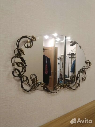 Кованое зеркало №40