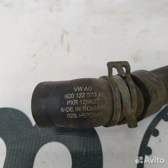 Патрубок системы охлаждения Volkswagen Tiguan 2