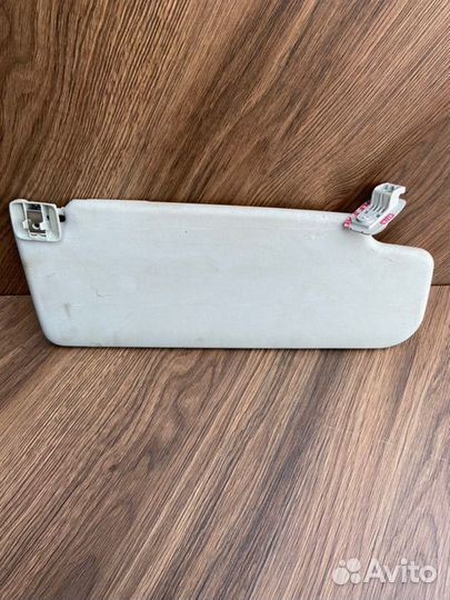 Козырек солнцезащитный левый Volkswagen Golf 5 BSE