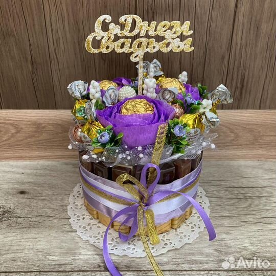 Композиции, букеты из конфет, мужские подарки