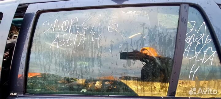 Стекло Opel Astra H