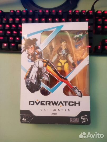 Фигурка tracer