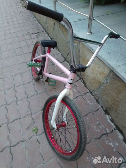 Велосипед BMX