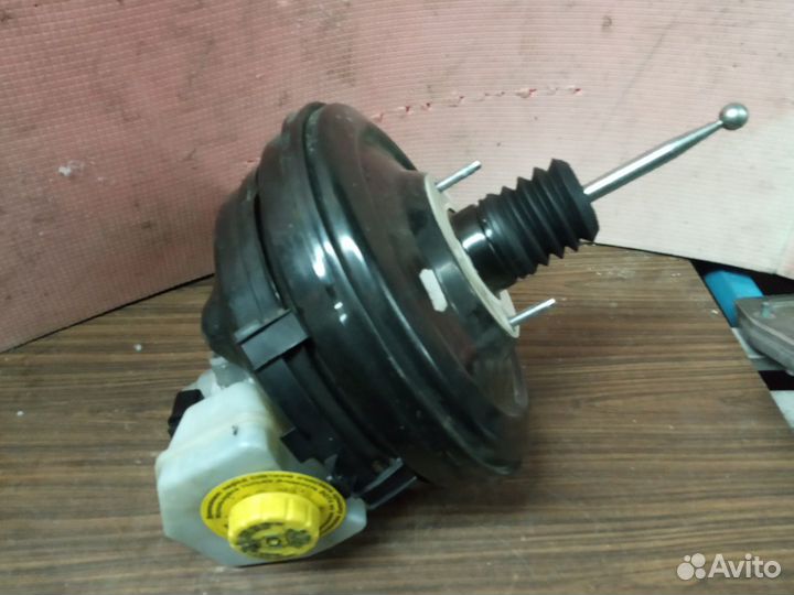 Усилитель тормозов wolkswagen Touareg NF