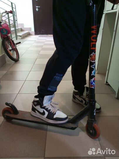 Трюковой самокат