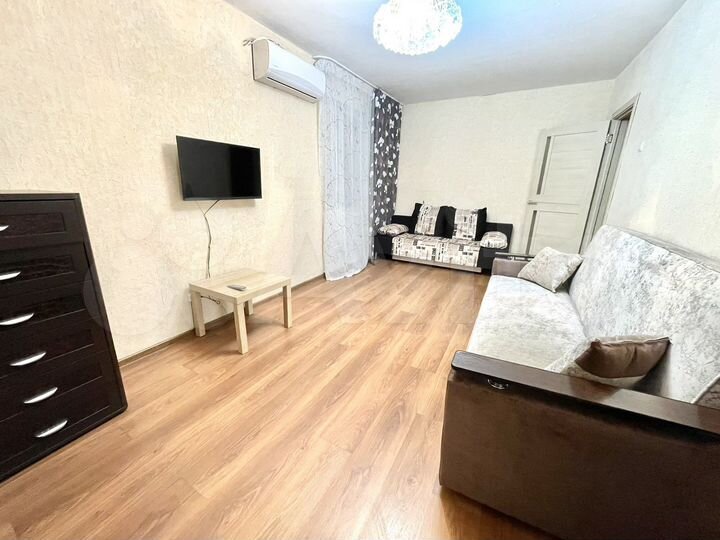 2-к. квартира, 55 м², 3/12 эт.
