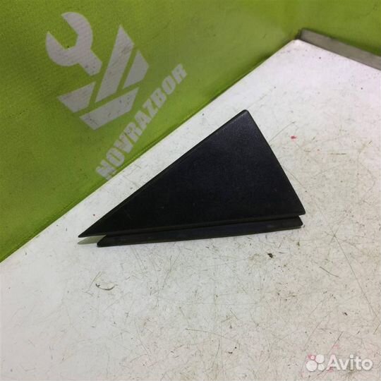 Накладка двери задней правой Фольксваген Пассат