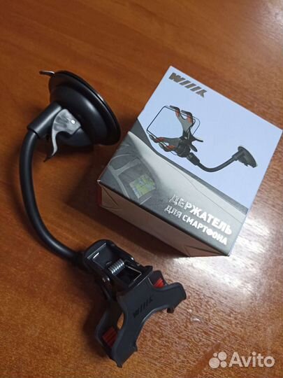 Держатель для телефона в машину