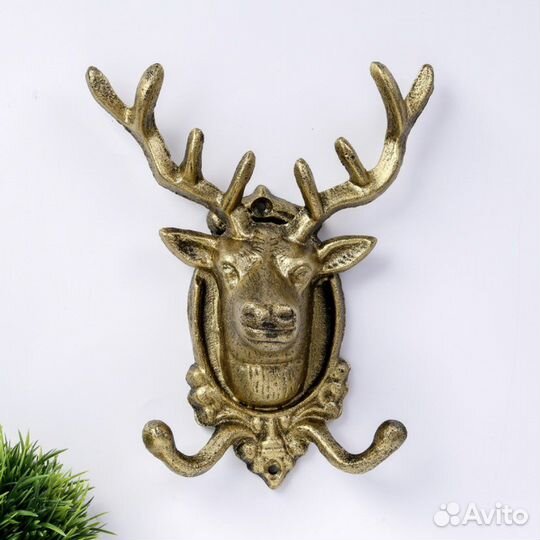 Вешалка чугун Олень под золото