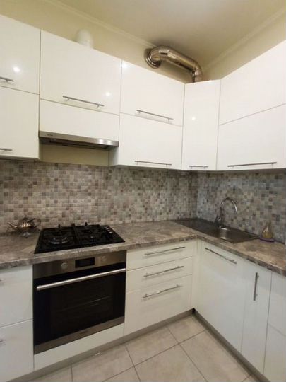 Комната 14,8 м² в 2-к., 8/9 эт.