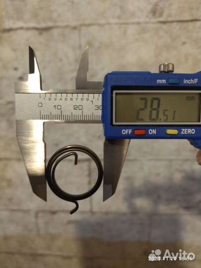 Возвратная пружина для дверных ручек, пр-во Англия