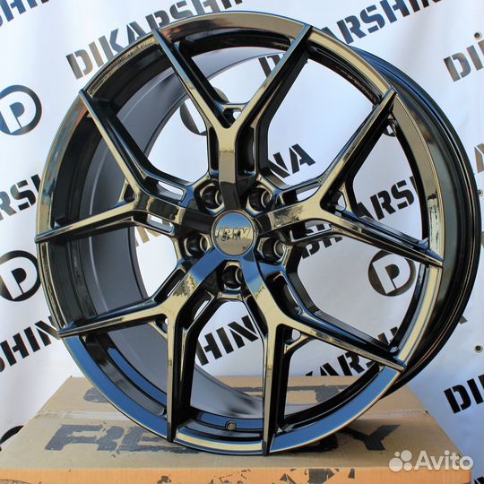 Диски на BMW бмв X5 E70 F15 R22