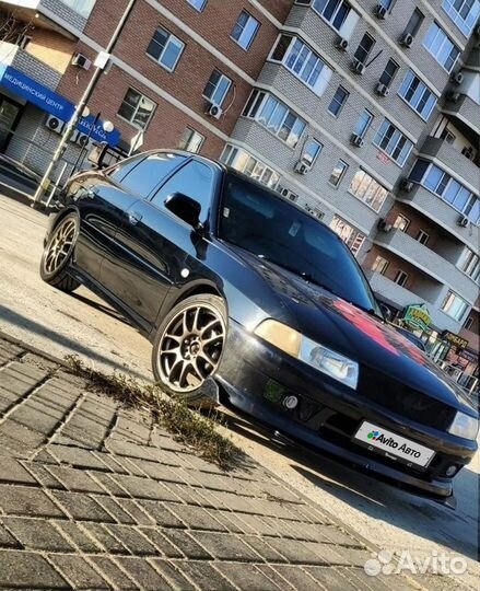 Mitsubishi Lancer 1.6 МТ, 1998, битый, 230 000 км