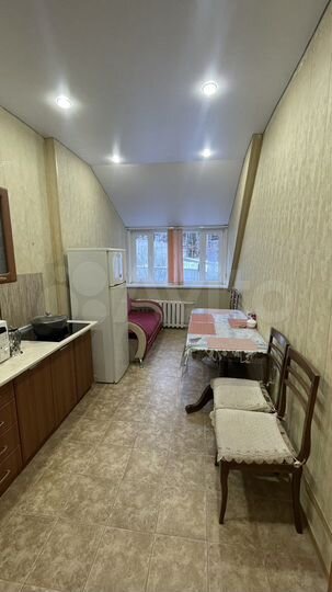2-к. квартира, 56 м², 5/6 эт.