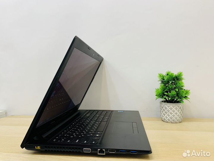 Ноутбук Lenovo