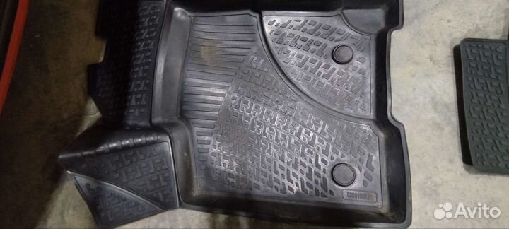 Коврики в машину Веста