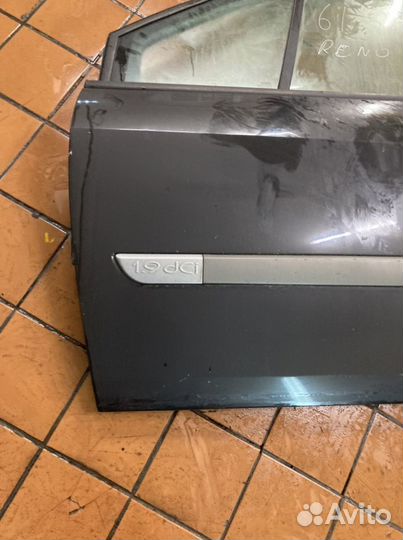 Renault scenic 2 дверь водительская