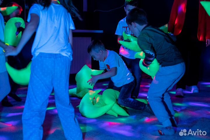 Неоновая вечеринка детский день рождения + квест
