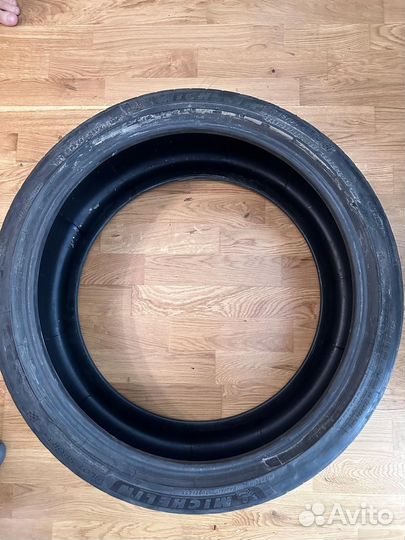 Michelin Pilot Sport 4 S 245/35 R20 и 275/30 R20