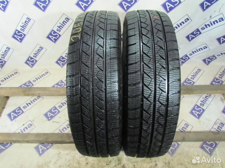 Goodyear Vector 4Seasons Cargo 205/75 R16C 92N