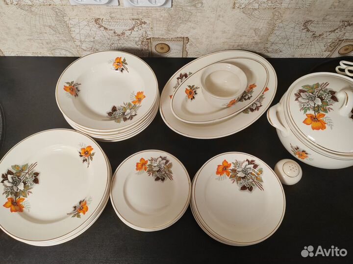 Набор столовой посуды