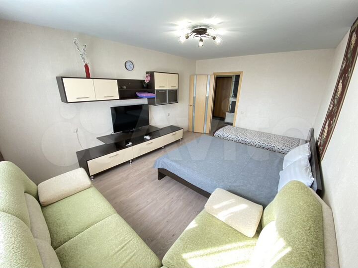 1-к. квартира, 40 м², 9/9 эт.