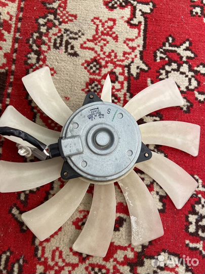 Вентилятор радиатора передний