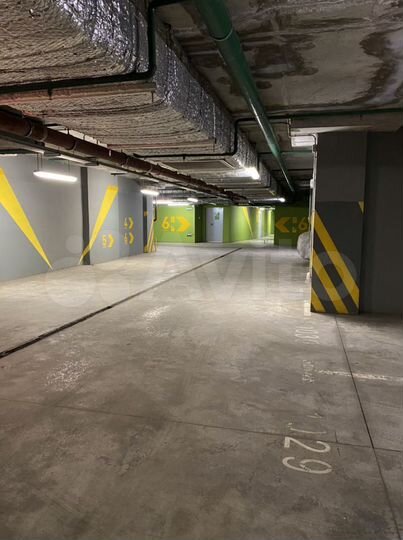 Машиноместо, 14 м²