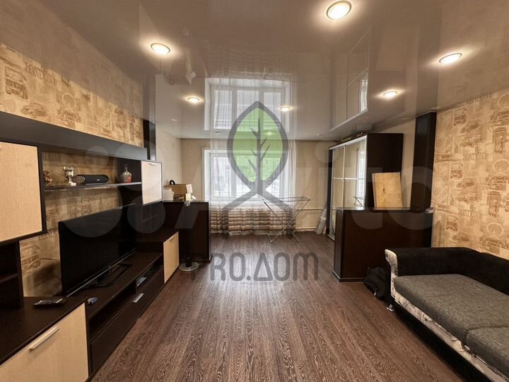 2-к. квартира, 56 м², 2/5 эт.