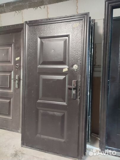 Входные двери 86 и 96