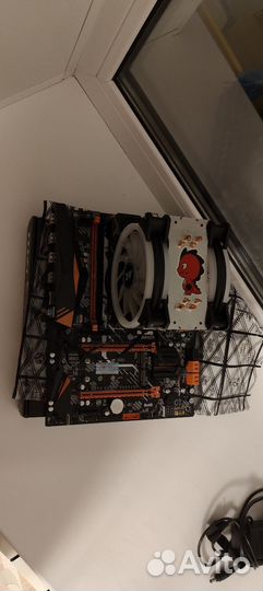 Huananzhi x99 BD4, xeon e5 2666 v3, Башня LGA 2011
