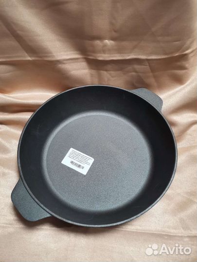 Сковорода чугунная. 32см,30,28 26,24,22см Маноли