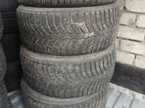 Bridgestone Blizzak Spike-01 235/45 R17 94T