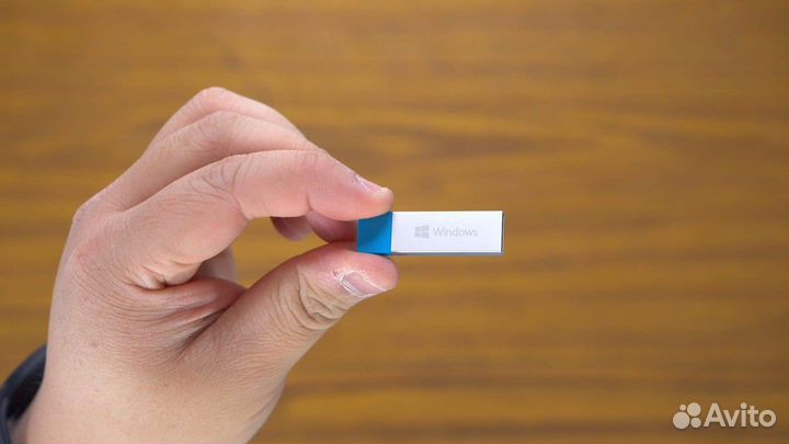 Загрузочная флешка Windows 10 Pro 32/64 бита