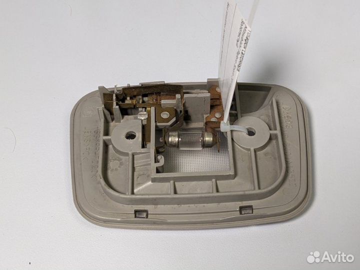 Плафон салонный Mitsubishi Pajero Sport 2011