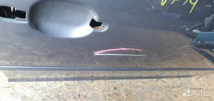 Дверь передняя правая Volkswagen Golf V 2003-2009