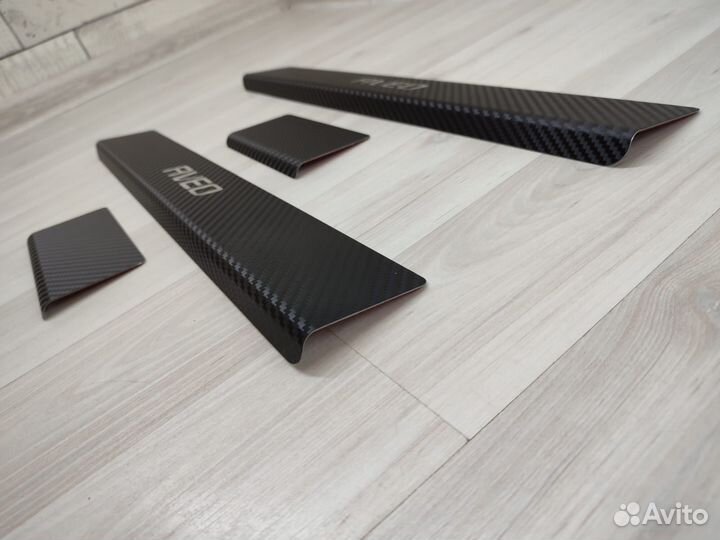 Накладки на пороги Chevrolet Aveo 2011-2020