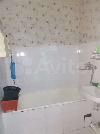 2-к. квартира, 55 м², 3/5 эт.