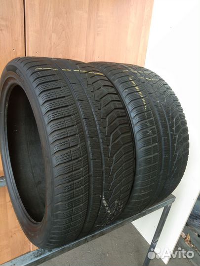 Hankook Winter I'Cept Evo2 W320A SUV 295/35 R21