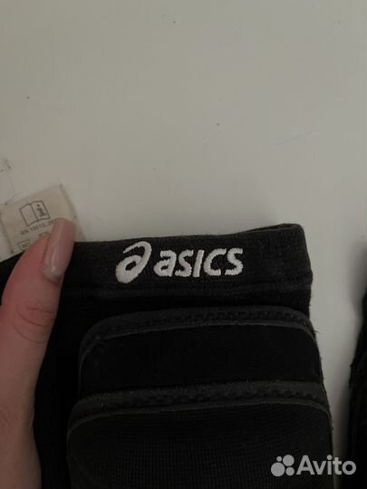 Наколенники для волейбола asics