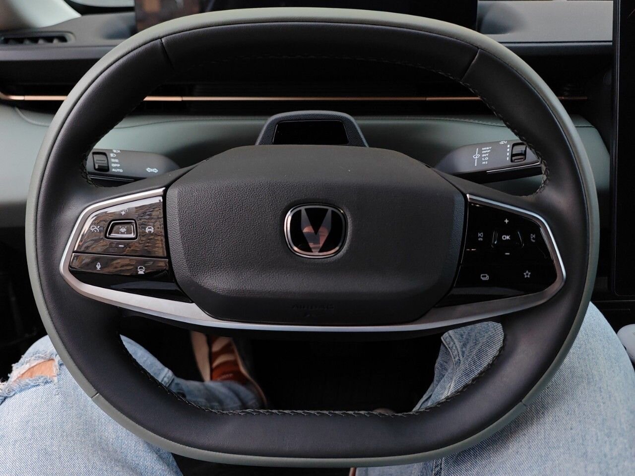 Changan Lamore: фото владельца