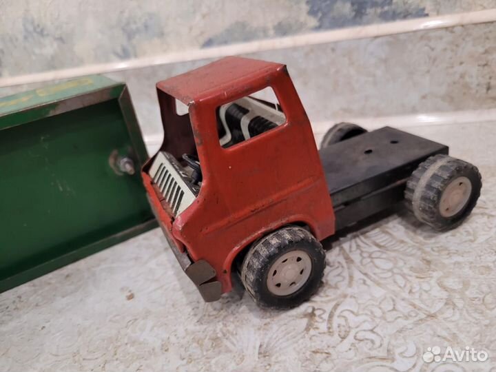 Жестяная машинка СССР совтрансавто