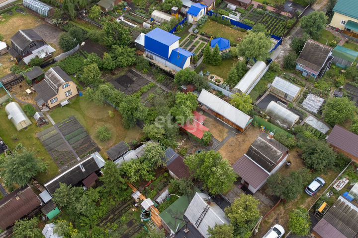 Дом 25,1 м² на участке 9,5 сот.