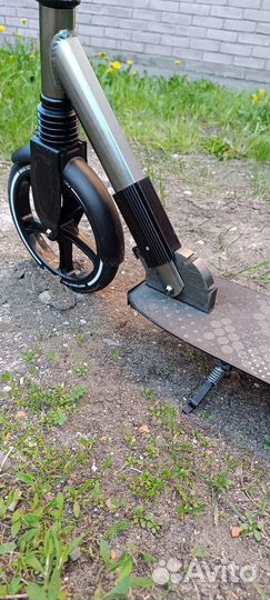 Самокат maxiscoo 