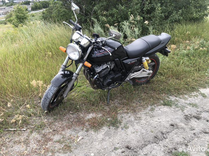 Honda cd400 sf
