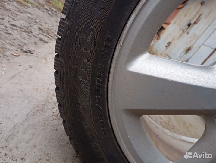 Hankook Winter I'Pike RS+ W419D 205/55 R16 204J