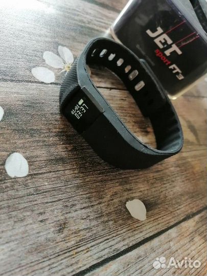 Фитнес-браслет